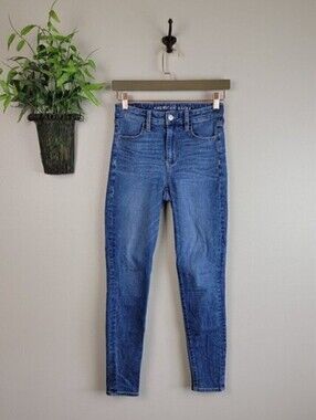 AE 0 Super Hi Rise Jegging Skinny American Eagle Medium Wash Stretch Jeans Short